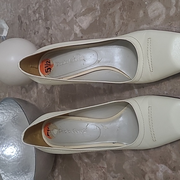 Beige square toe pumps - Picture 4 of 5